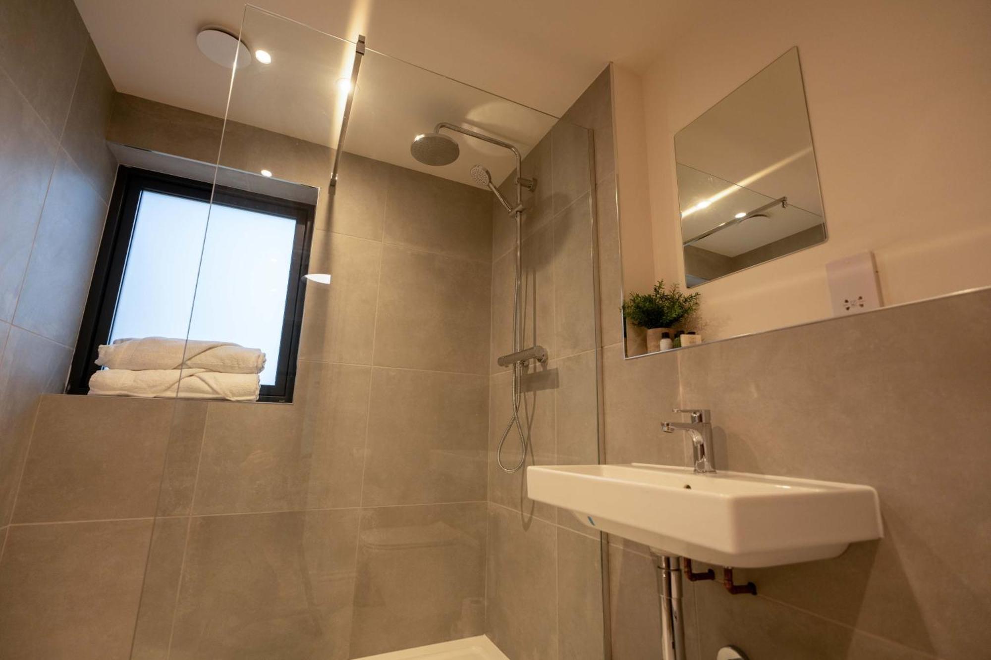 Apartment Forest Corner Luxury With Hot Tub *