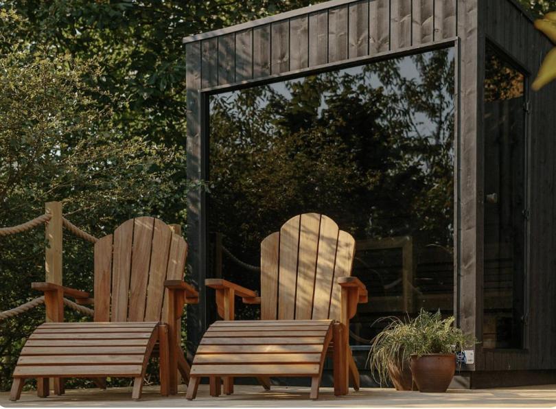 Forest Corner Luxury With Hot Tub Apartment *